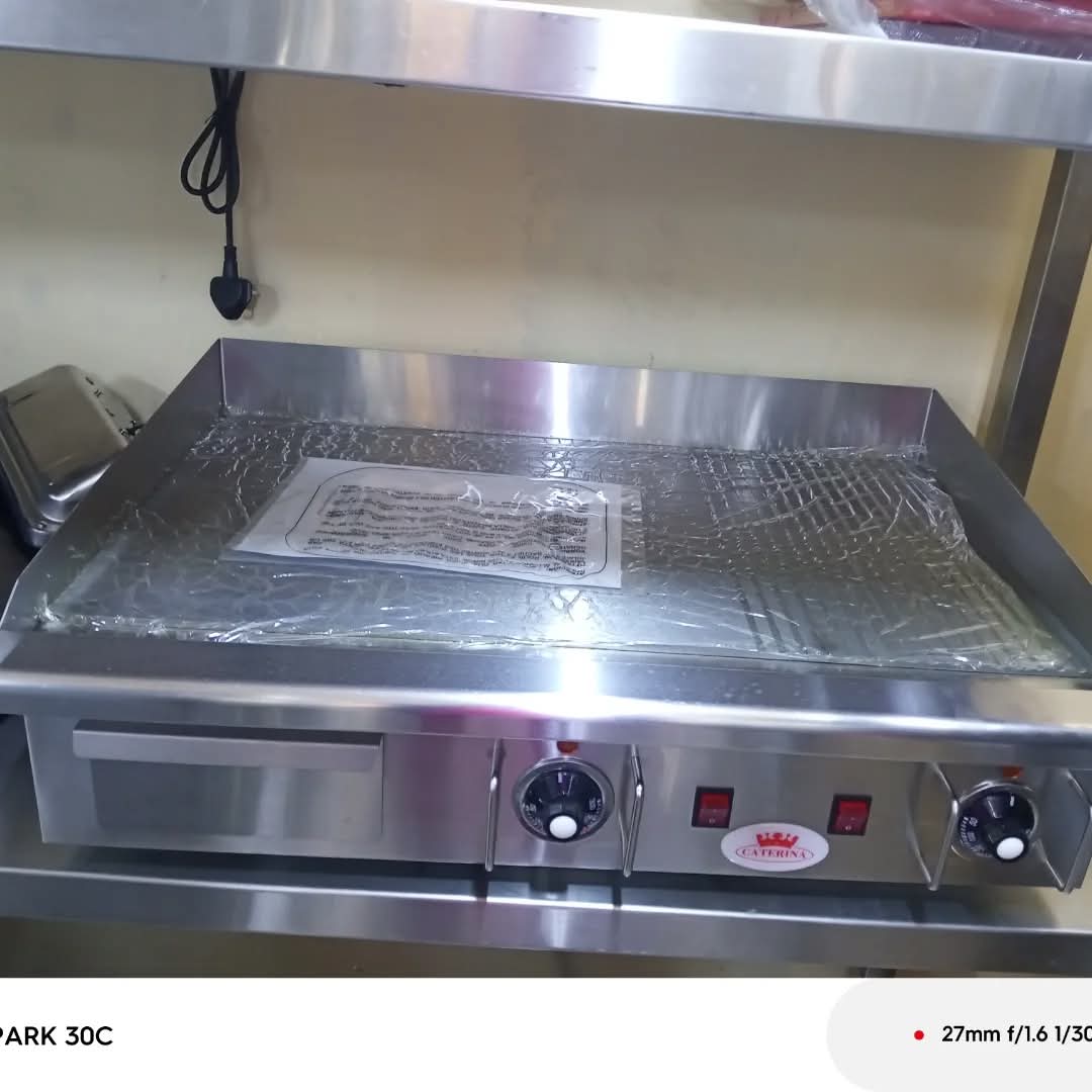 Commercial Electric Griddle 24.25" x 17.59"