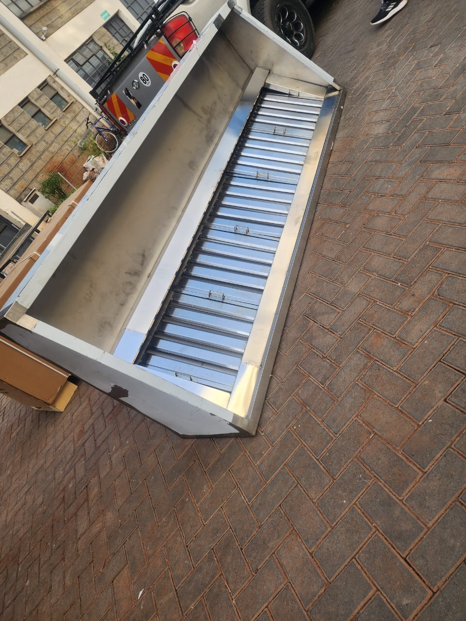 Commercial Kitchen Canopy 2400mm