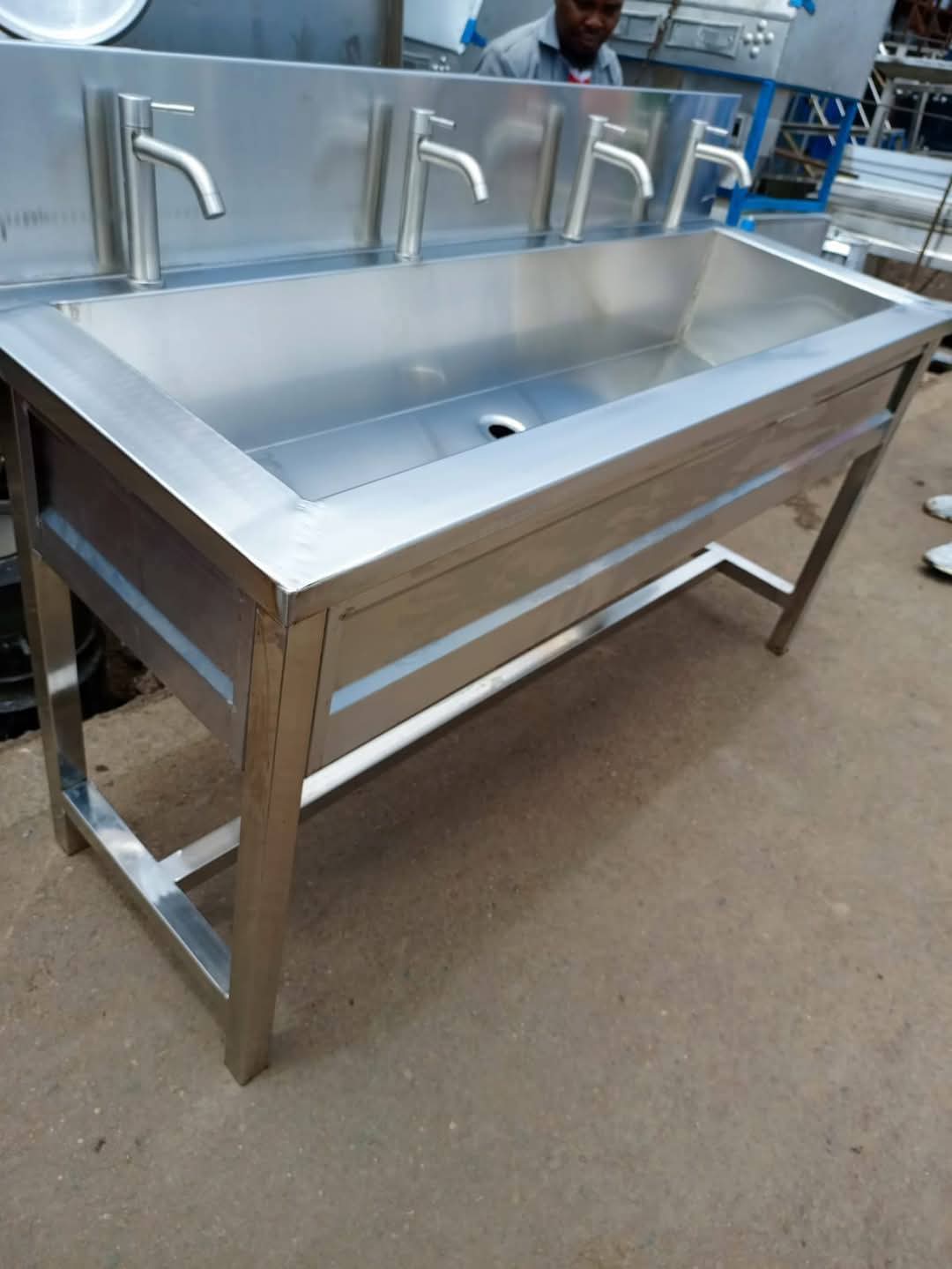 Freestanding Stainless Steel Sink